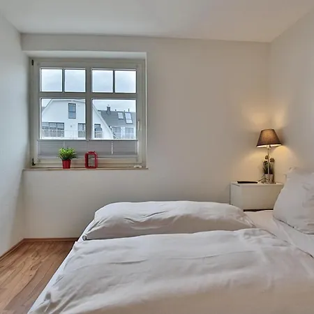 Апартаменты Strandhotel - Strandhotel 32 Ниндорф